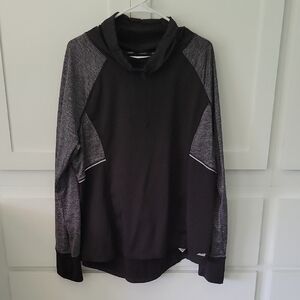 Avia Black and Gray Sweatshirt